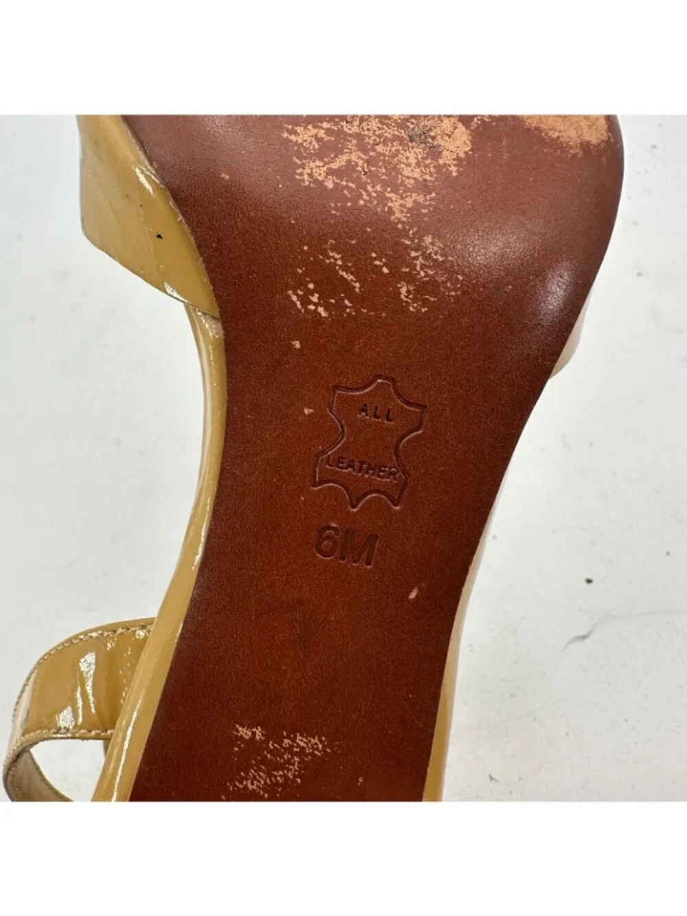 Tory Burch Tania Women Size 6M Tan Patent Leather Ankle Strap Heel Sandal